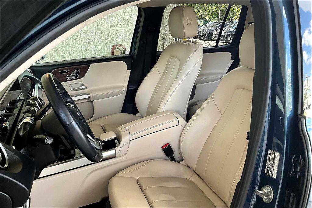 used 2020 Mercedes-Benz GLB 250 car, priced at $22,999