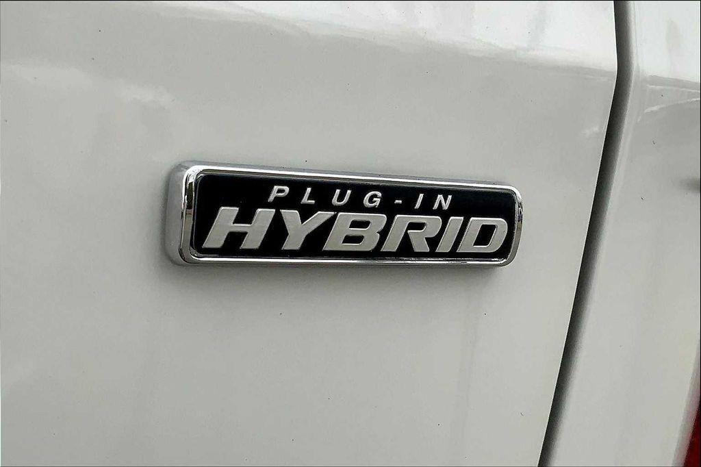 new 2025 Ford Escape PHEV car, priced at $37,349