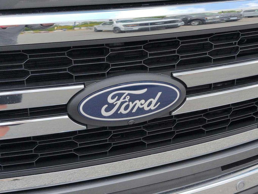new 2025 Ford F-150 car, priced at $70,698