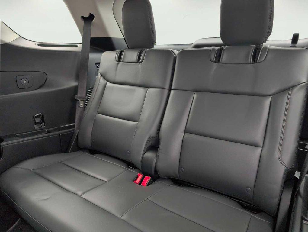 new 2025 Ford Explorer car, priced at $43,622
