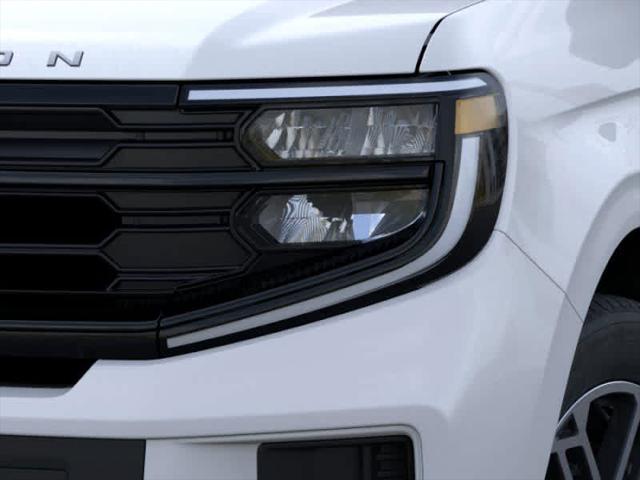 new 2025 Ford Expedition car, priced at $70,905