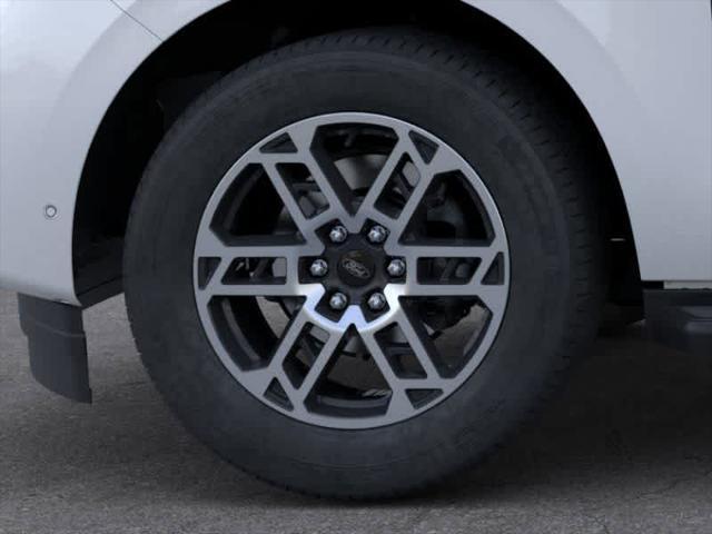 new 2025 Ford Expedition car, priced at $70,905