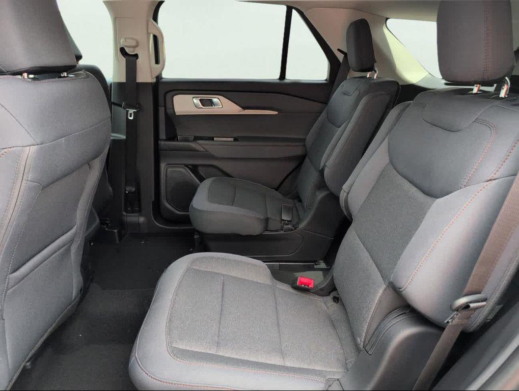 new 2025 Ford Explorer car, priced at $40,243