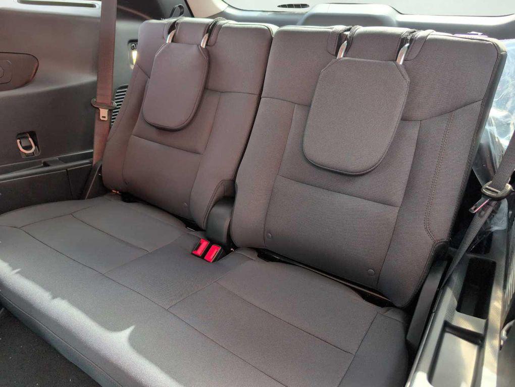 new 2025 Ford Explorer car, priced at $40,243