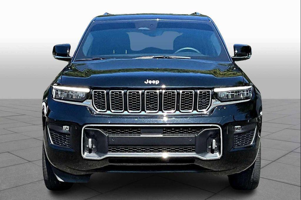 used 2024 Jeep Grand Cherokee car, priced at $39,400