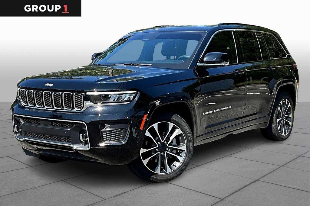 used 2024 Jeep Grand Cherokee car, priced at $39,400