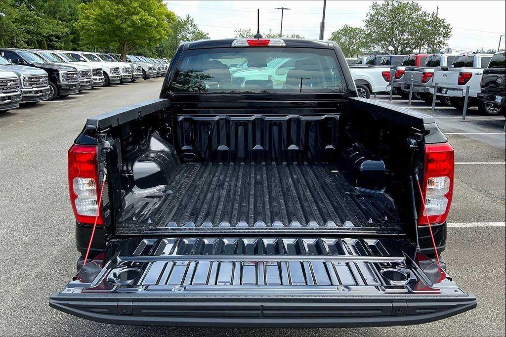 new 2025 Ford Ranger car, priced at $33,075