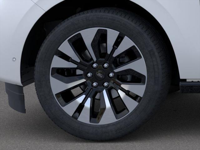 new 2025 Ford Expedition car, priced at $81,245