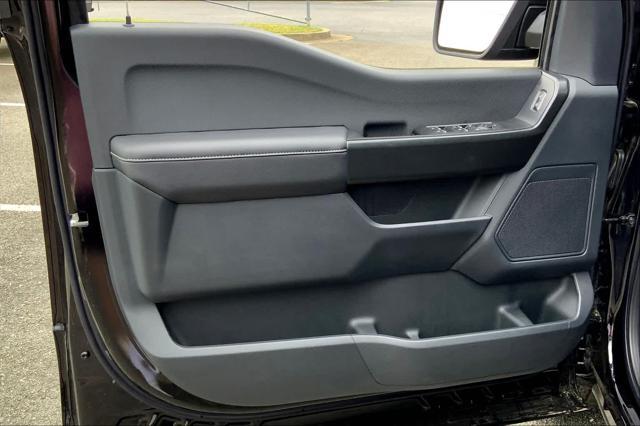new 2025 Ford F-150 car, priced at $52,199
