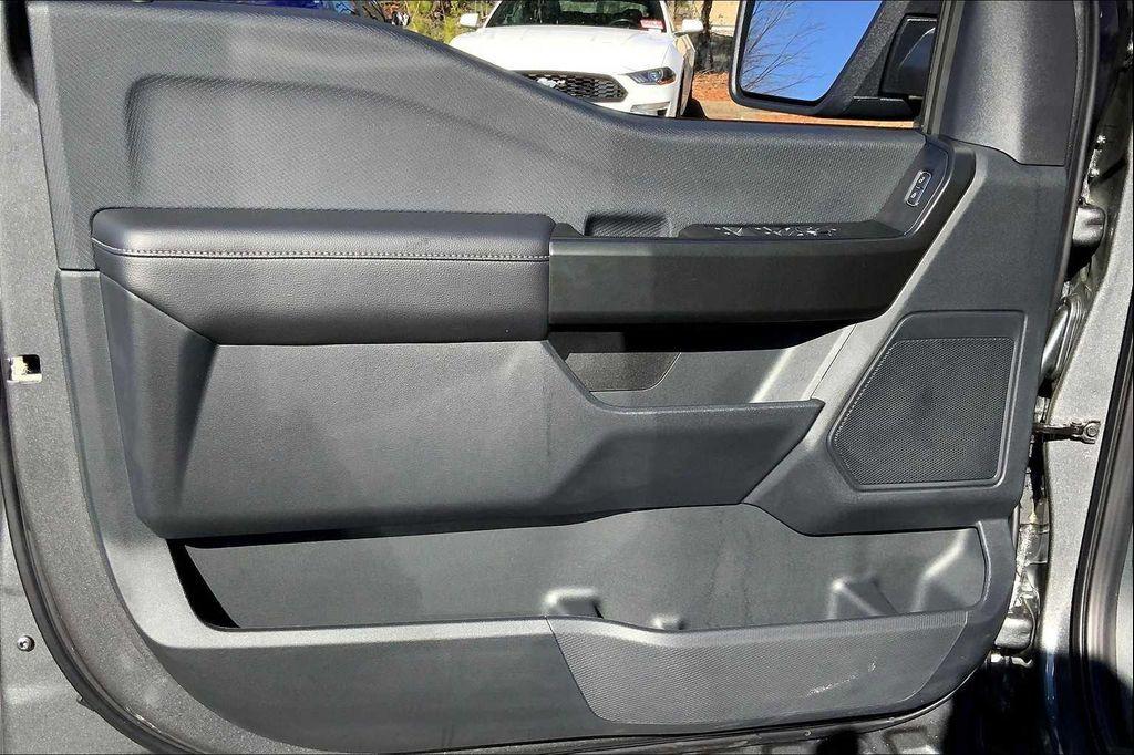 new 2025 Ford F-150 car, priced at $42,250