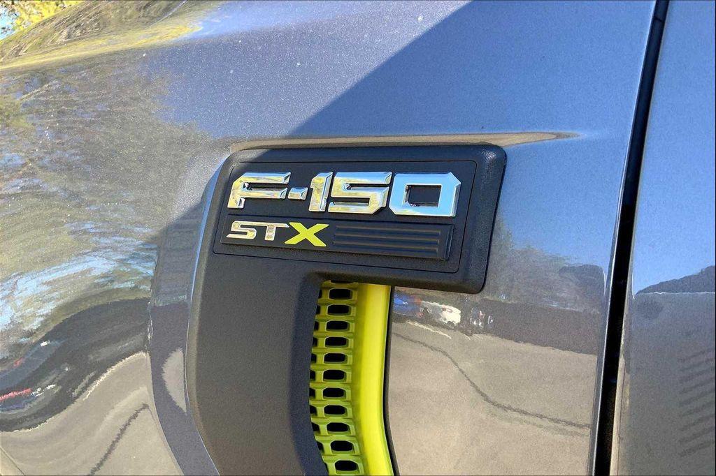 new 2025 Ford F-150 car, priced at $42,250