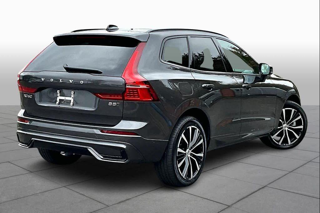 used 2025 Volvo XC60 car, priced at $37,427