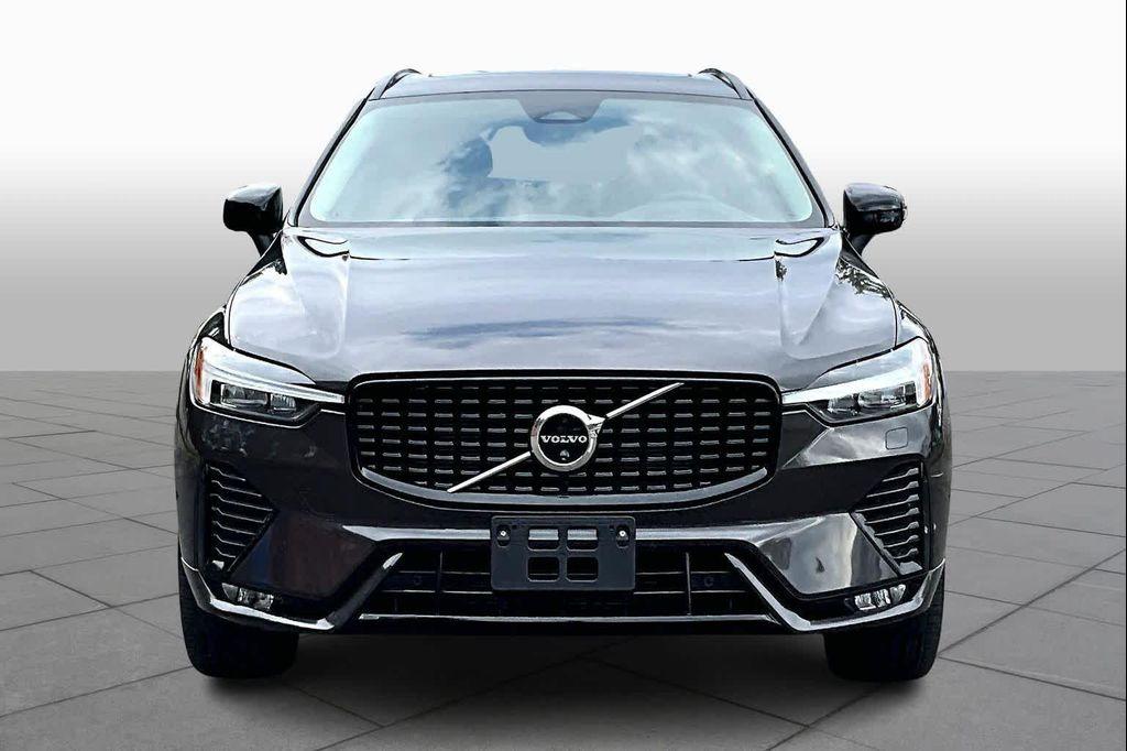used 2025 Volvo XC60 car, priced at $37,427