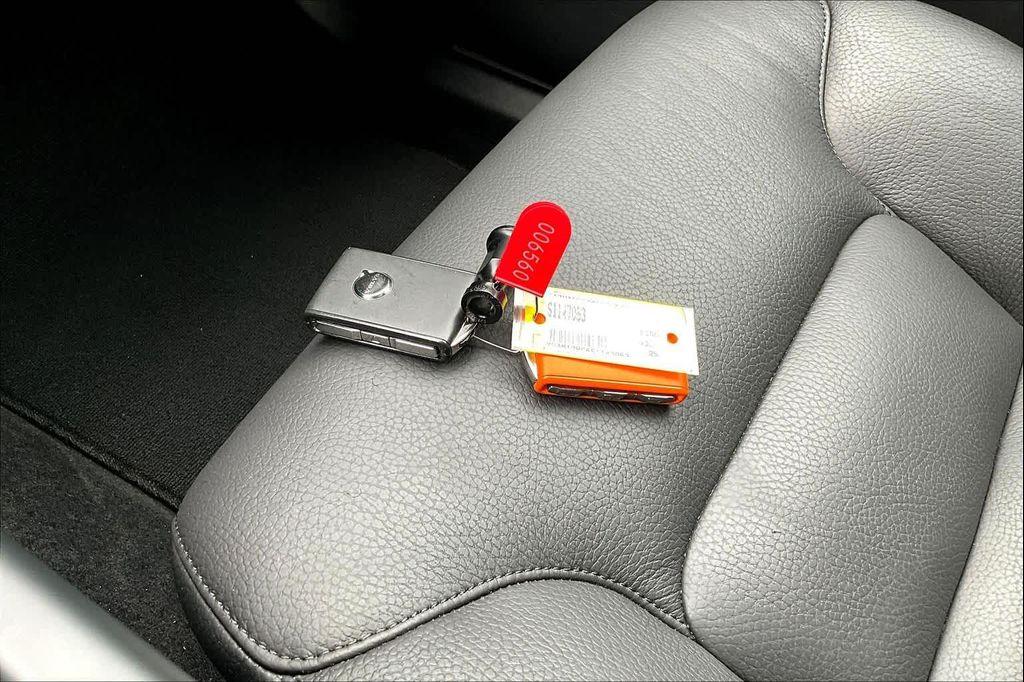 used 2025 Volvo XC60 car, priced at $37,427