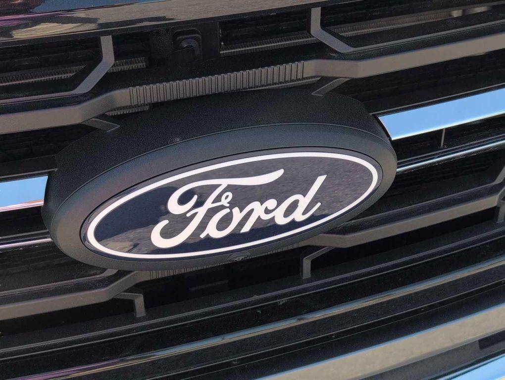 new 2025 Ford F-150 car, priced at $57,986