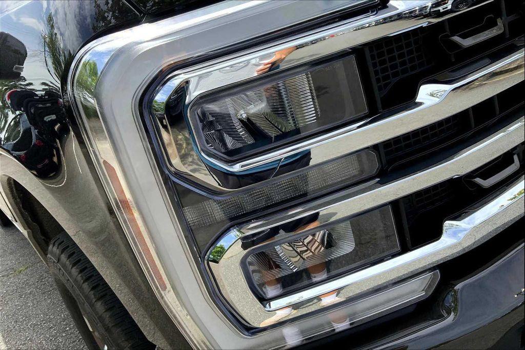 new 2025 Ford F-250 car, priced at $88,350