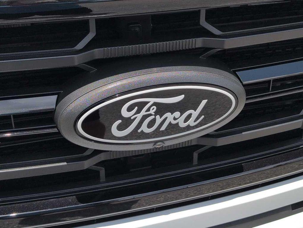 new 2025 Ford F-150 car, priced at $59,165