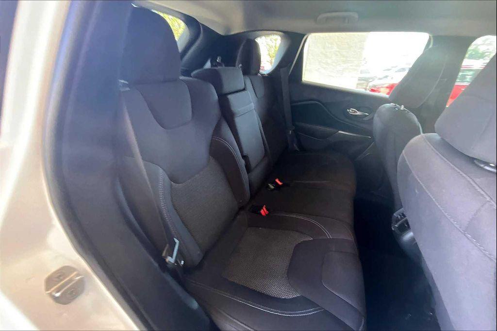 used 2019 Jeep Cherokee car, priced at $14,600