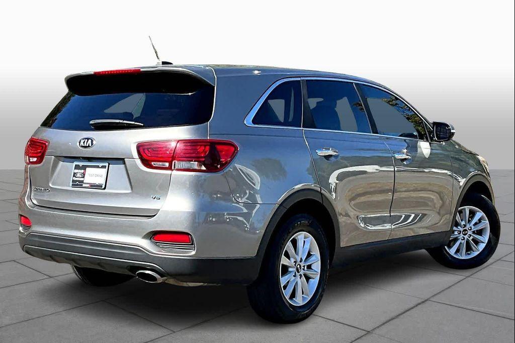 used 2019 Kia Sorento car, priced at $13,400