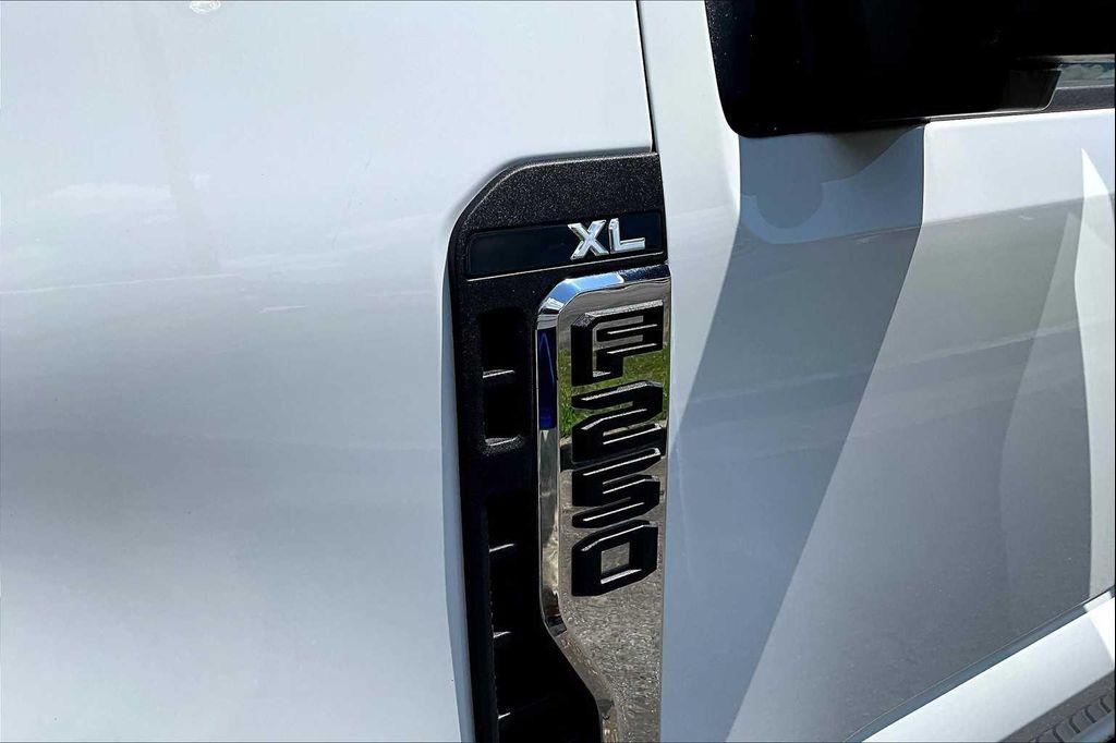 used 2024 Ford F-250 car, priced at $38,000