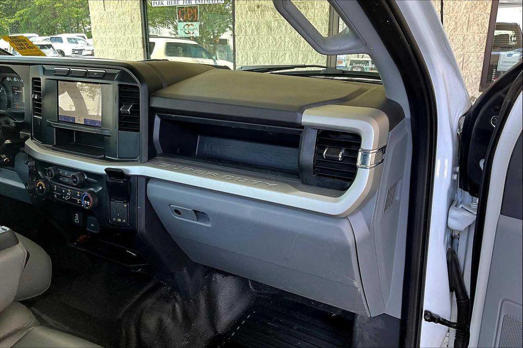 used 2024 Ford F-250 car, priced at $38,000