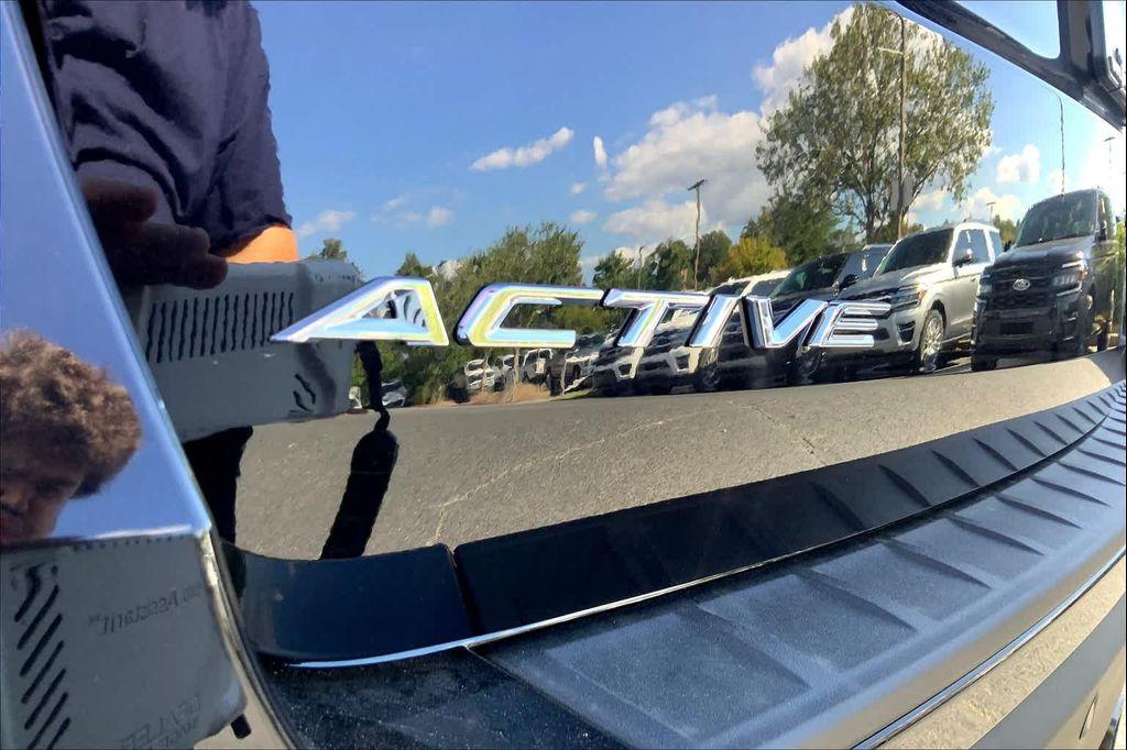 new 2025 Ford Explorer car, priced at $43,810
