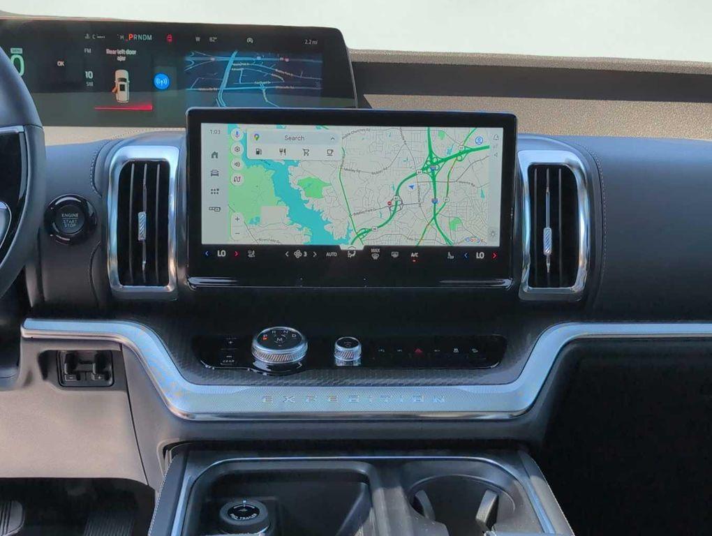 new 2025 Ford Expedition car, priced at $79,219