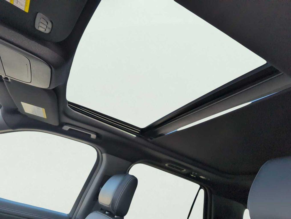 new 2025 Ford Expedition car, priced at $79,219