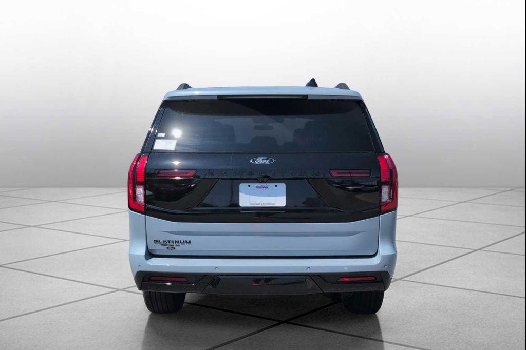 new 2025 Ford Expedition car, priced at $79,219