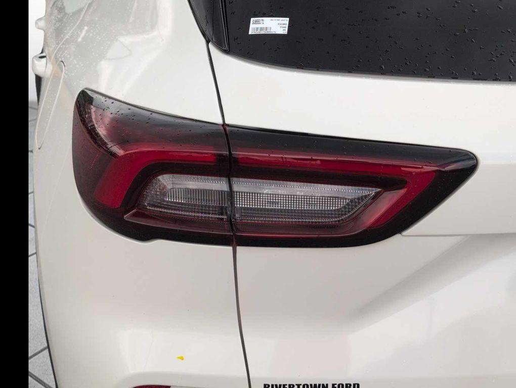 new 2025 Ford Escape PHEV car, priced at $40,385