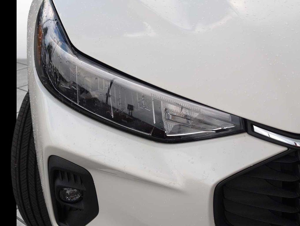 new 2025 Ford Escape PHEV car, priced at $40,385