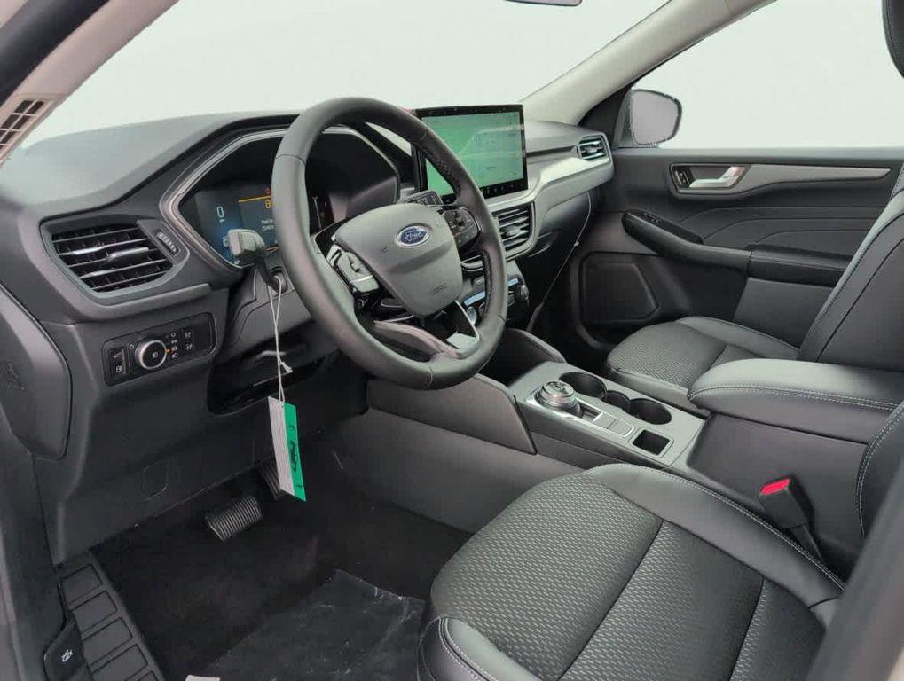 new 2025 Ford Escape PHEV car, priced at $40,385