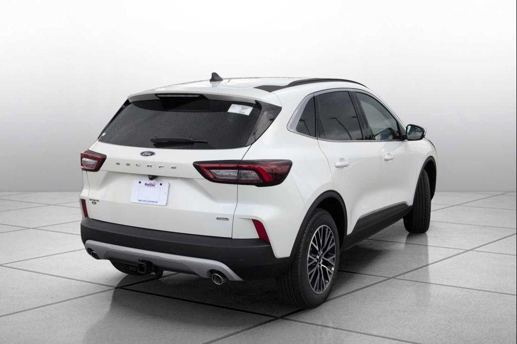 new 2025 Ford Escape PHEV car, priced at $40,385