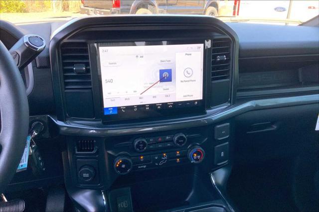 new 2025 Ford F-150 car, priced at $43,729