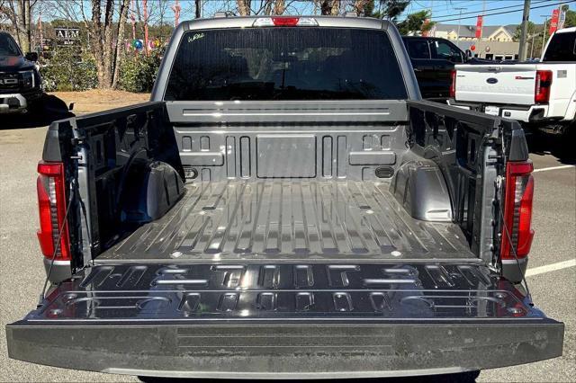 new 2025 Ford F-150 car, priced at $43,729