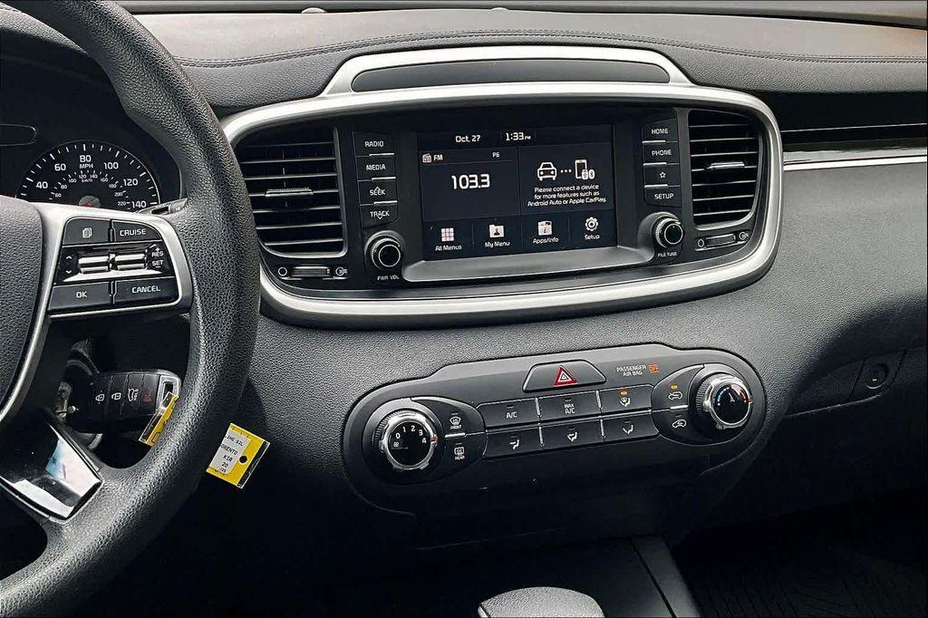 used 2020 Kia Sorento car, priced at $11,000