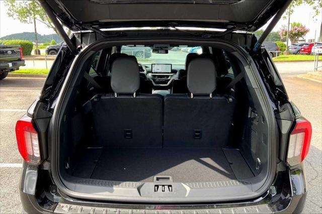 new 2025 Ford Explorer car, priced at $51,703