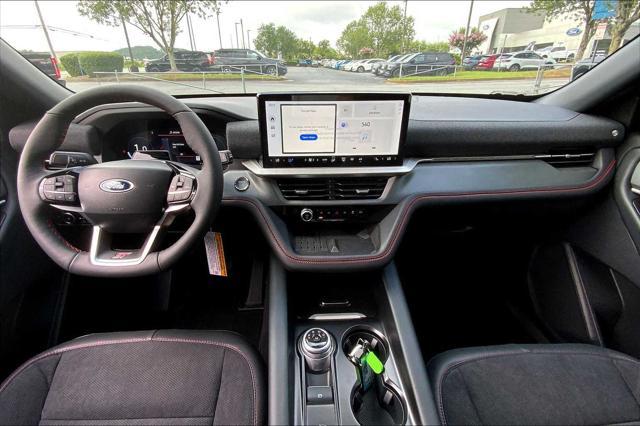 new 2025 Ford Explorer car, priced at $51,703