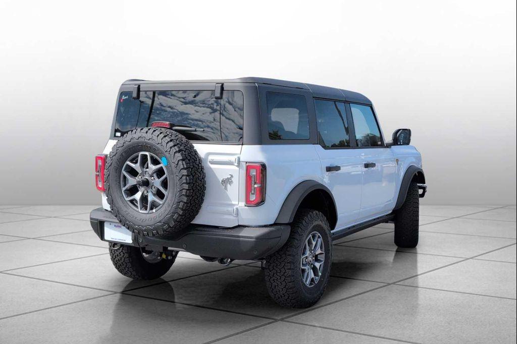 new 2025 Ford Bronco car, priced at $62,249