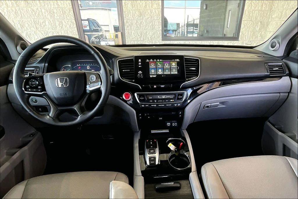 used 2022 Honda Pilot car, priced at $37,450