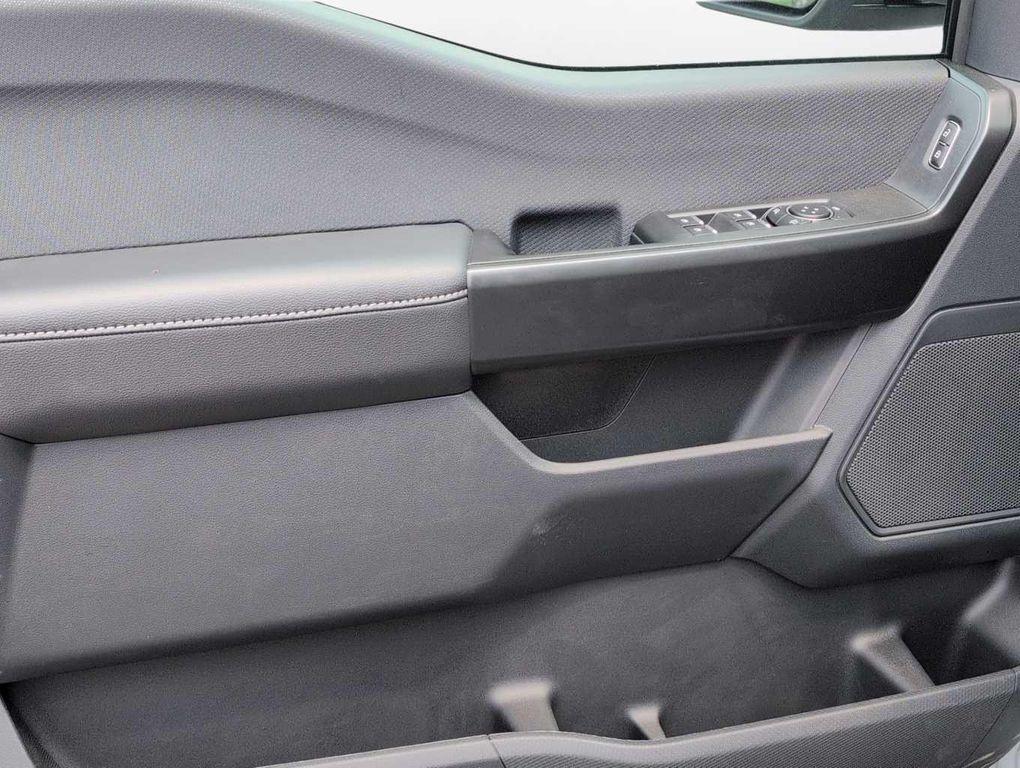 new 2025 Ford F-150 car, priced at $46,059