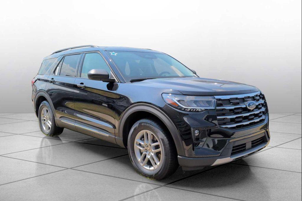 new 2025 Ford Explorer car, priced at $42,898