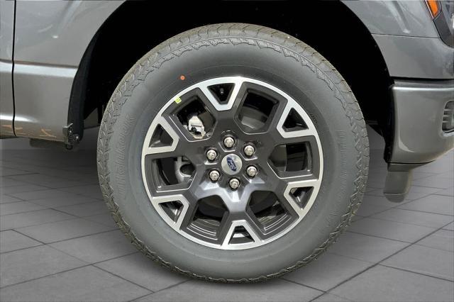 new 2025 Ford F-150 car, priced at $51,638