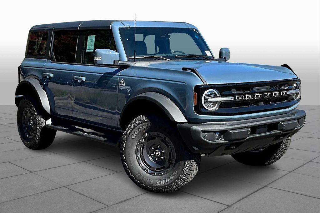 new 2025 Ford Bronco car, priced at $62,910