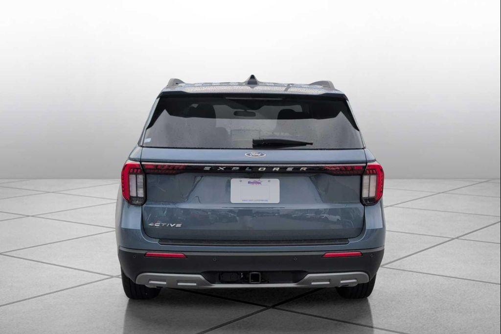 new 2025 Ford Explorer car, priced at $44,416