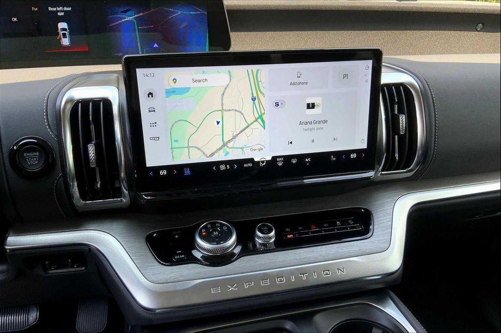 new 2025 Ford Expedition Max car, priced at $82,235