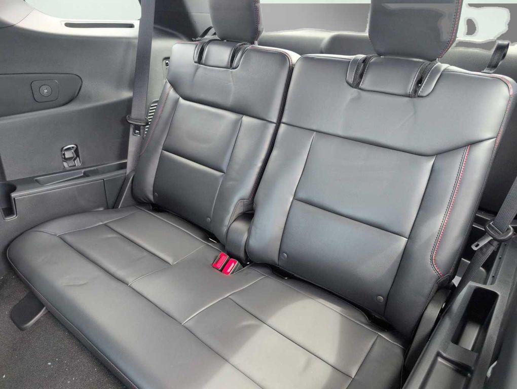 new 2025 Ford Explorer car, priced at $48,600