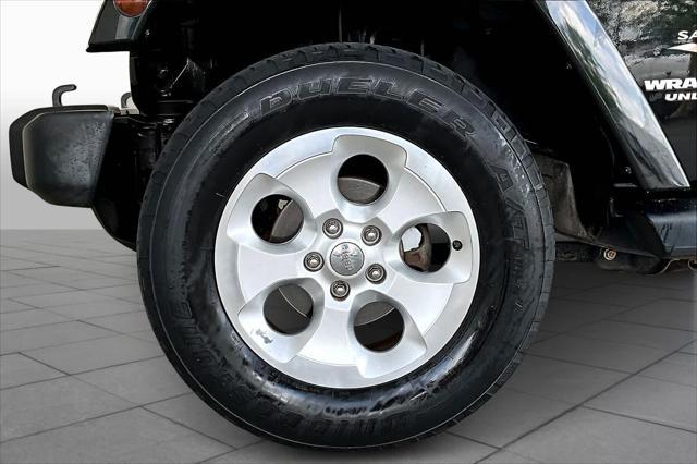 used 2013 Jeep Wrangler Unlimited car, priced at $15,900