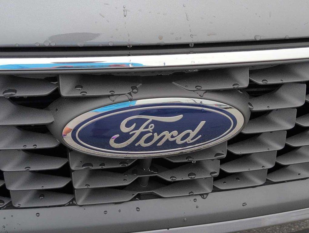 new 2025 Ford Escape PHEV car, priced at $41,185