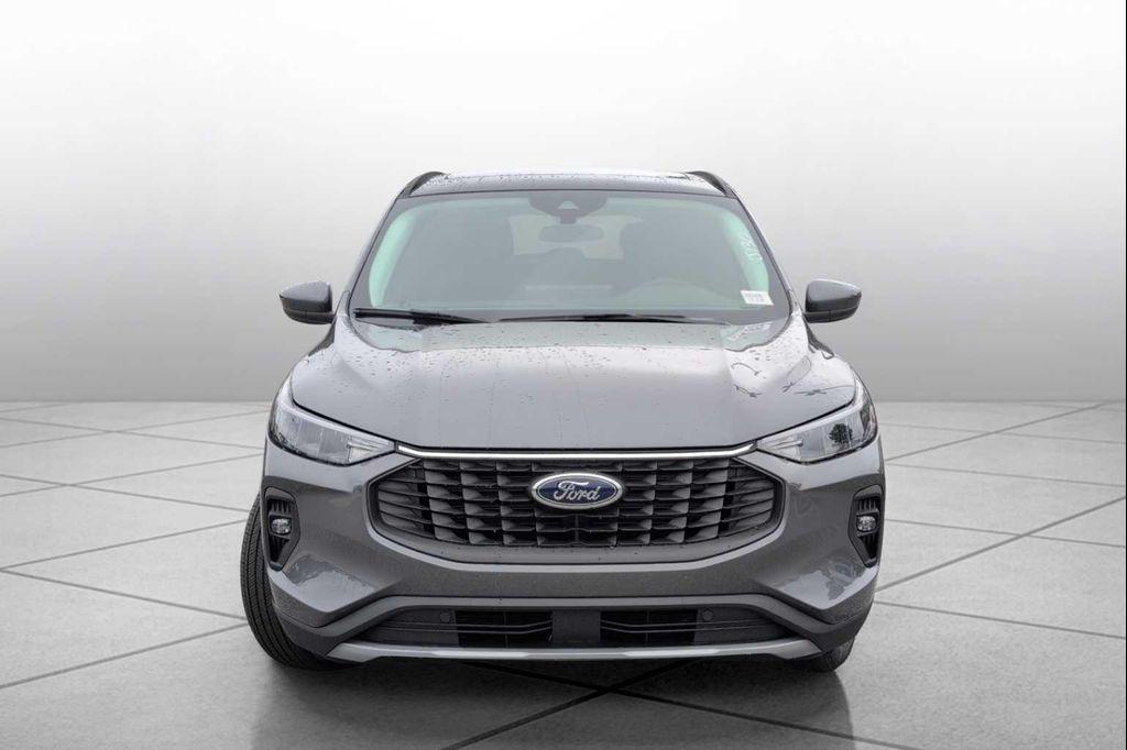 new 2025 Ford Escape PHEV car, priced at $41,185